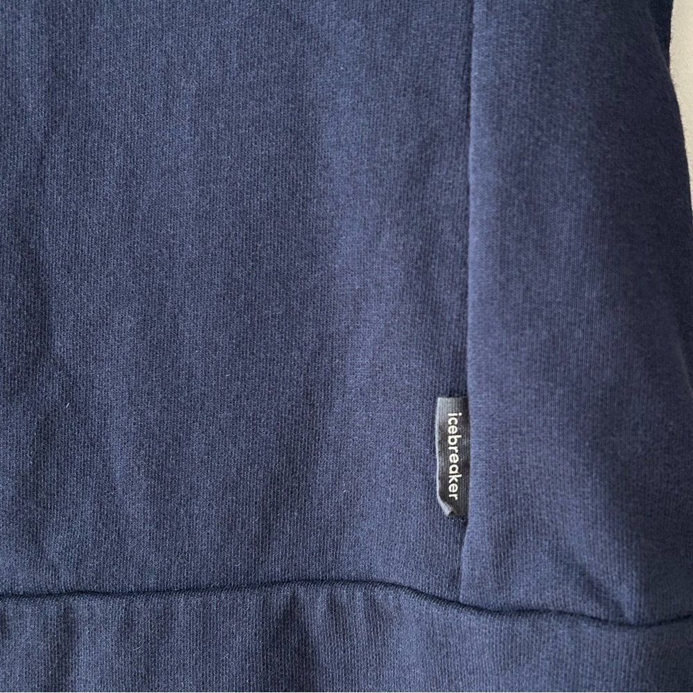 ICEBREAKER Central Classic Long Sleeve Zip Hoodie | Navy | XS | Merino Wool - Picture 6 of 9